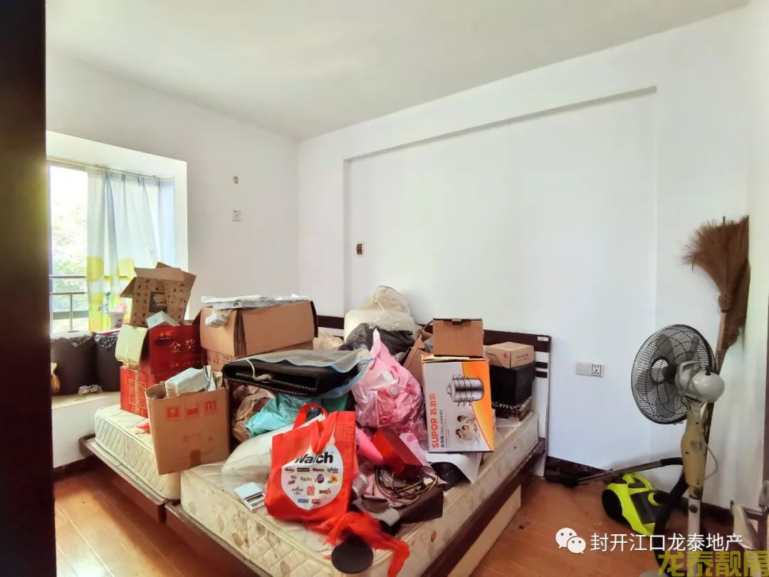 香槟一号 送130方大平台 空中大花园