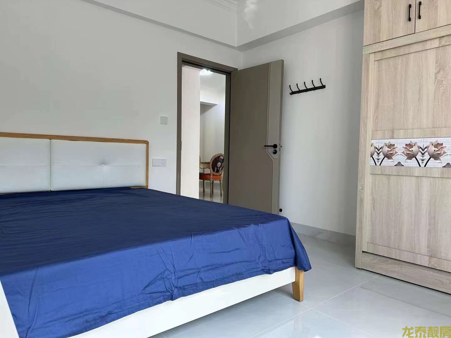 香槟壹号 2房 南向  新装修