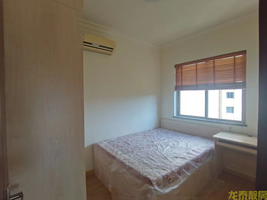 碧桂园洋房电梯中层