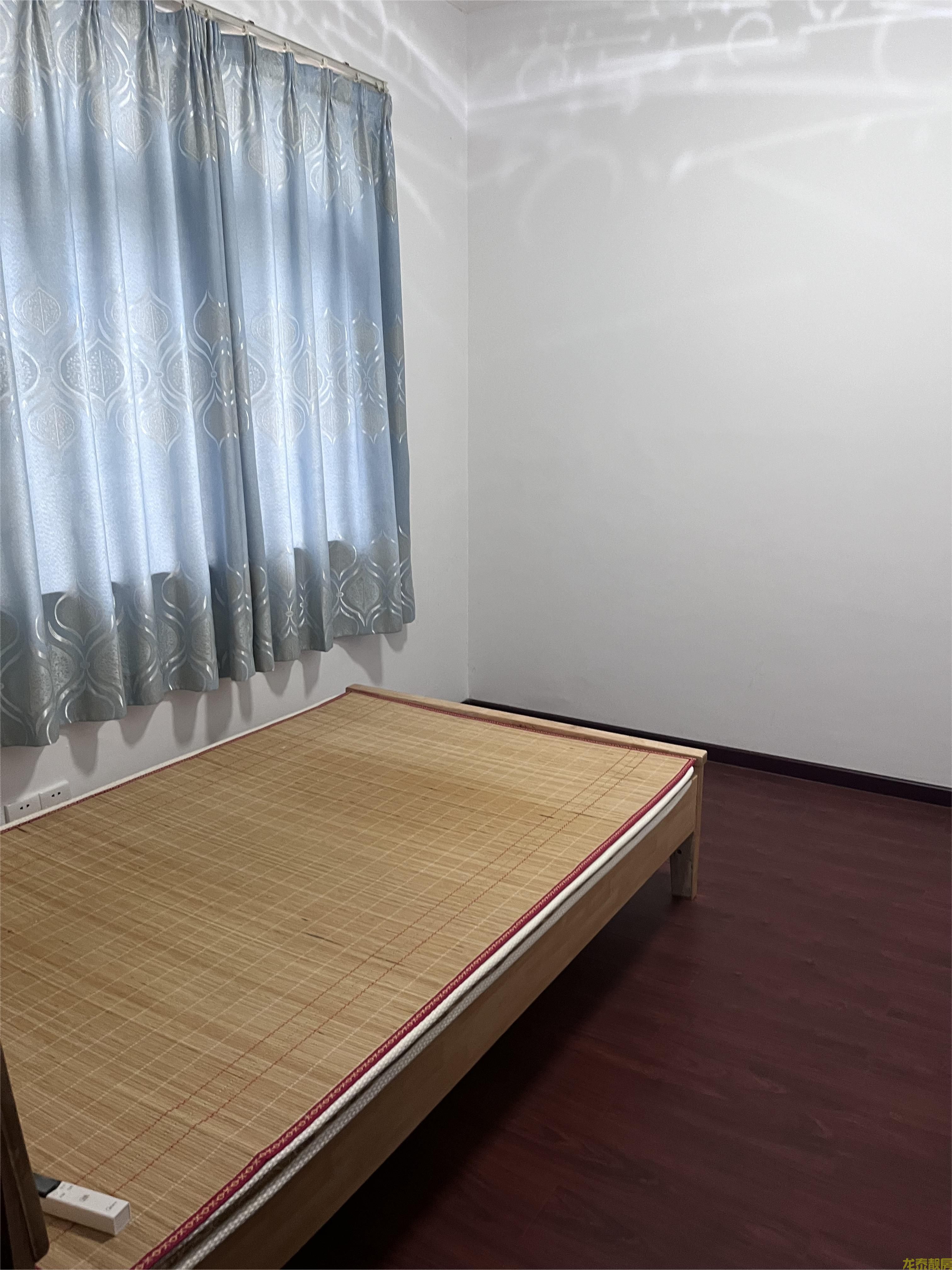 星河国际电梯中层精装靓房