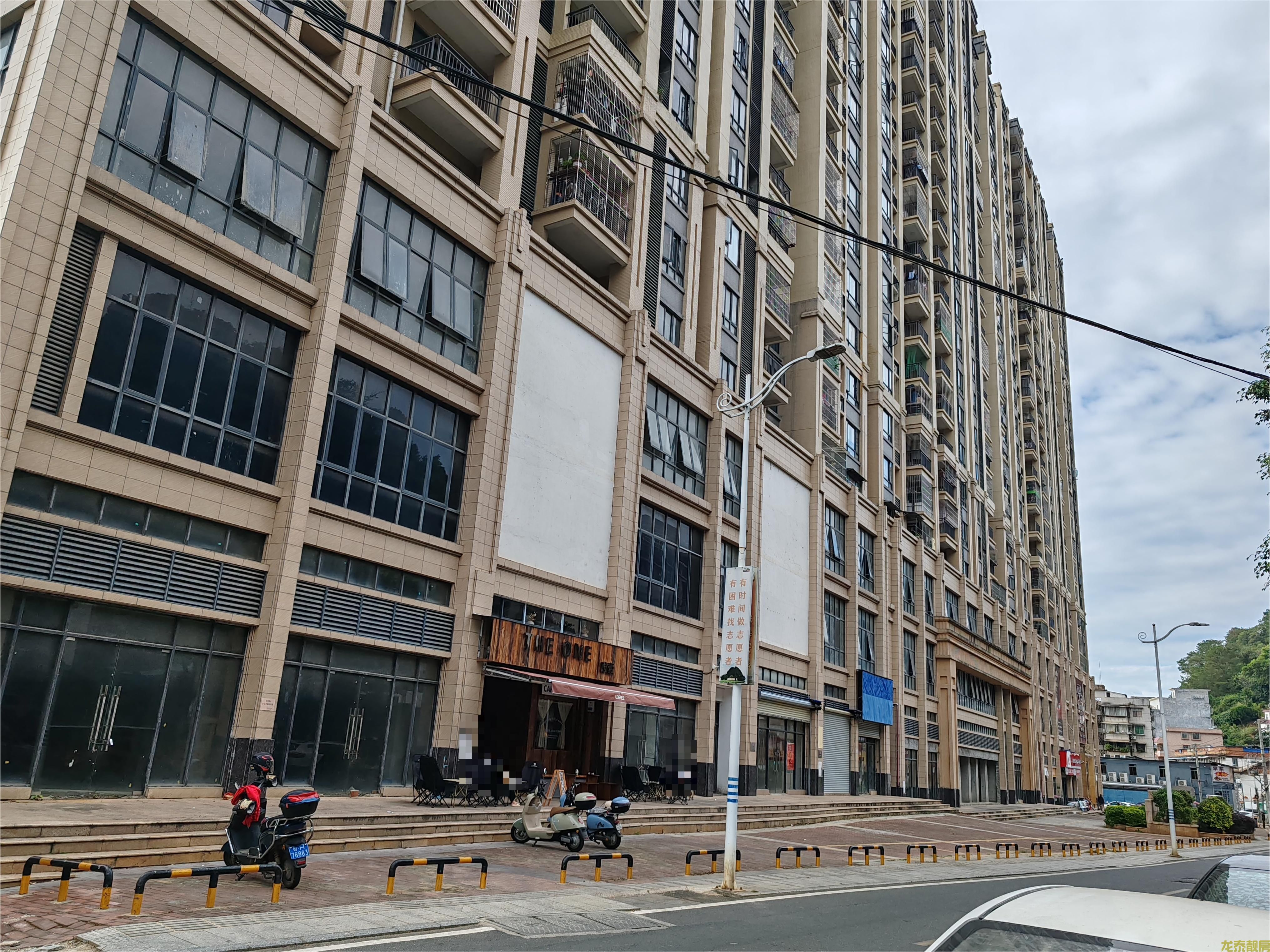 西堤领秀临街商铺出售