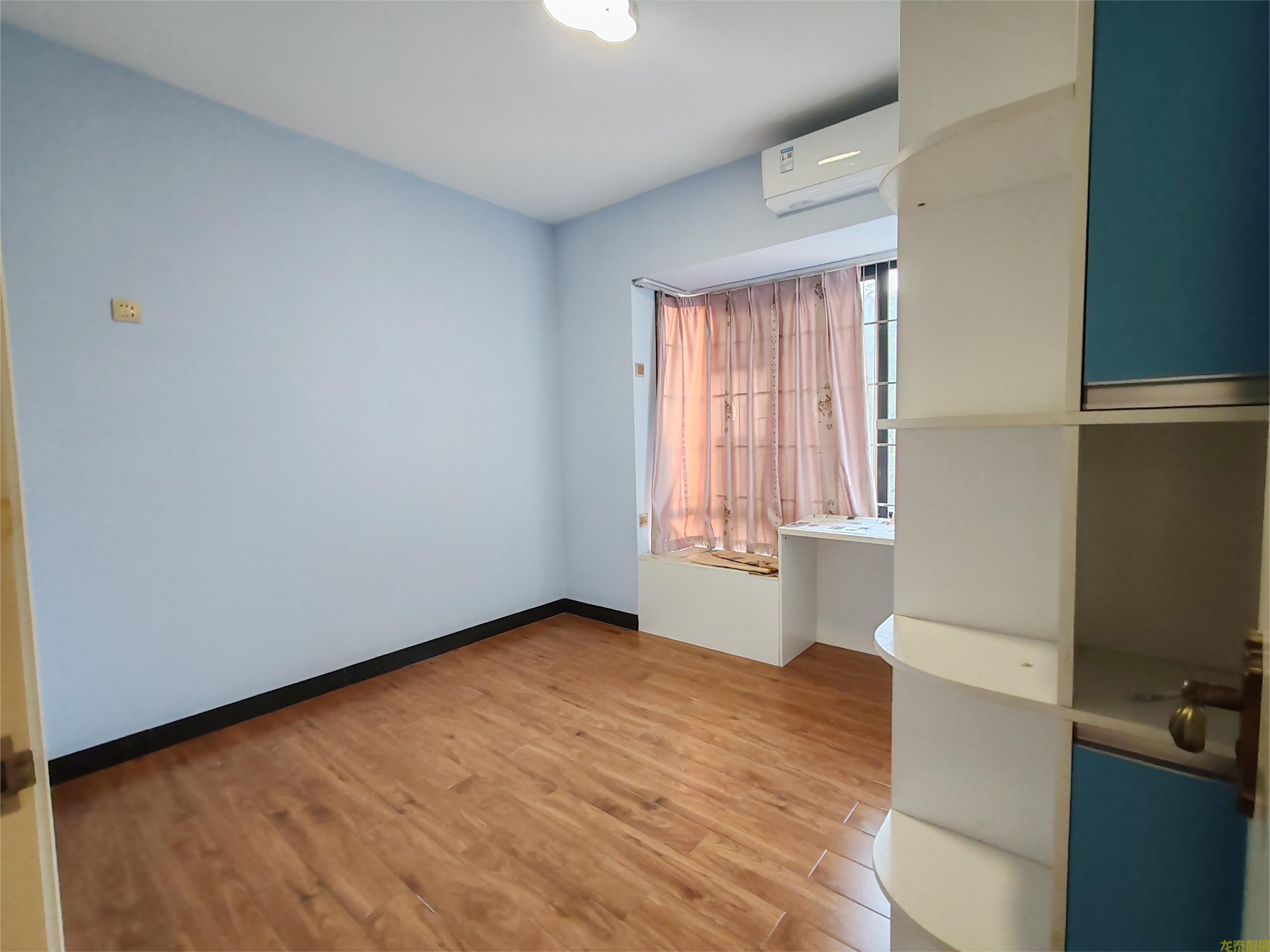 康盛名门精装四房