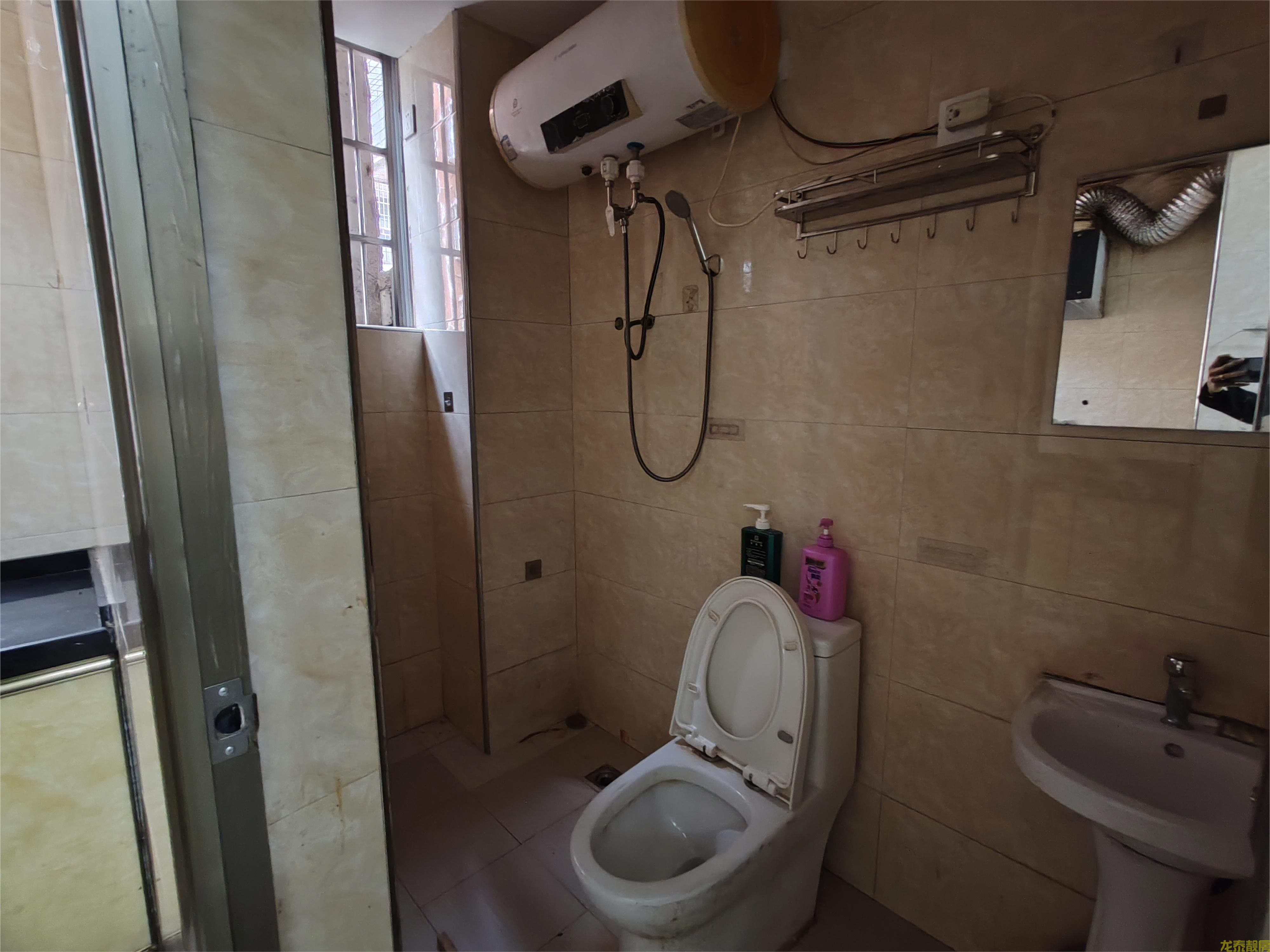 广信新城电梯公寓