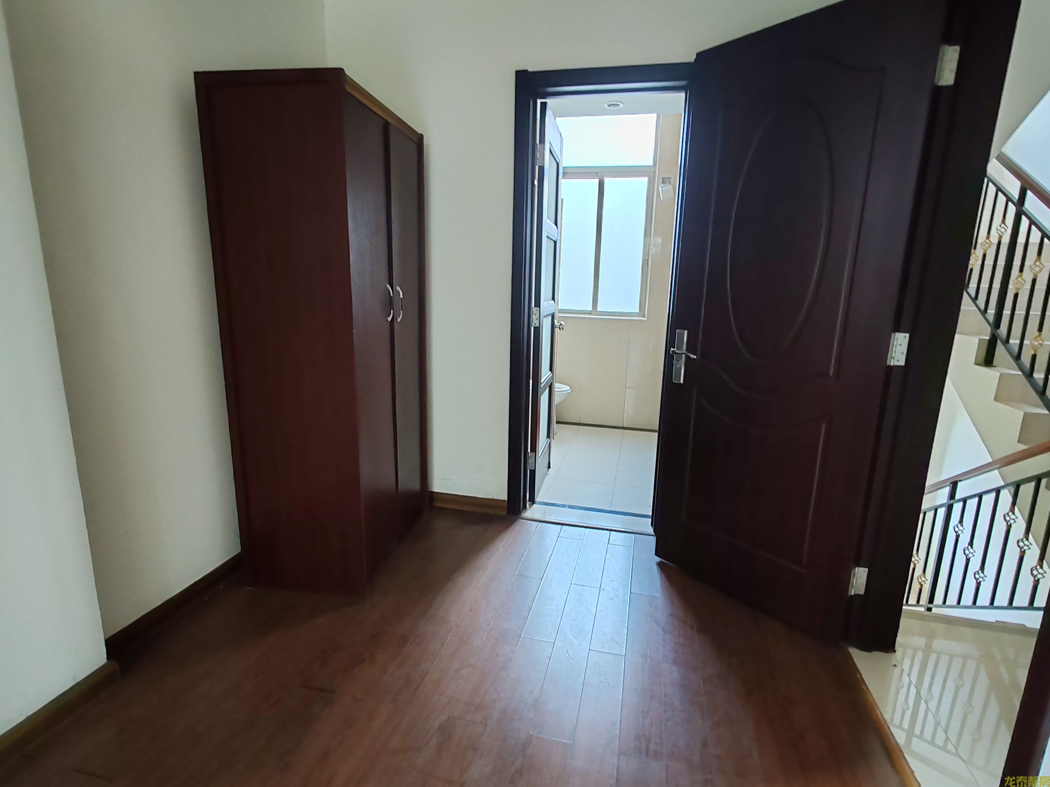 碧桂园单边位200多平大别墅