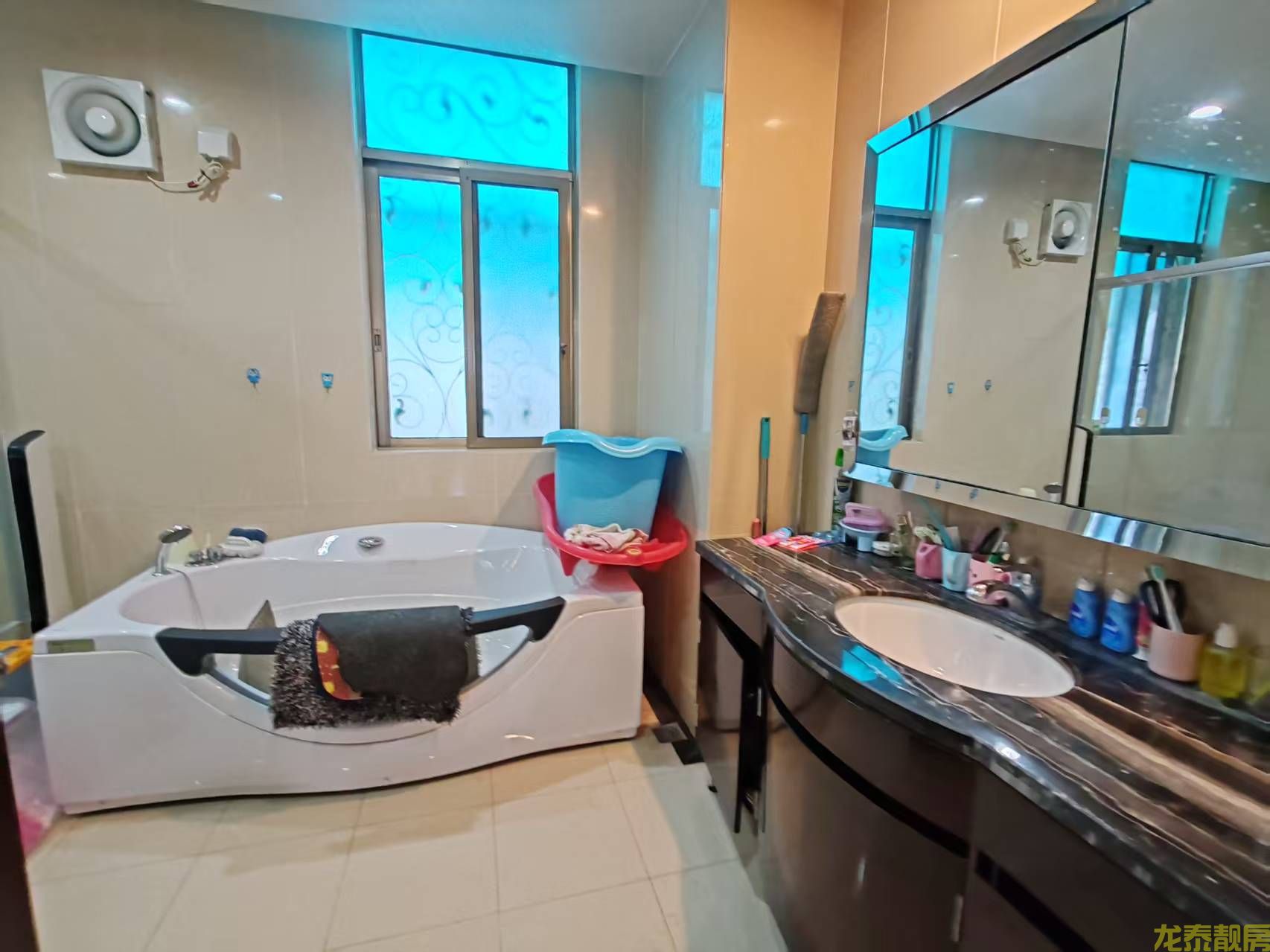 碧桂园250平大别墅 送大花园